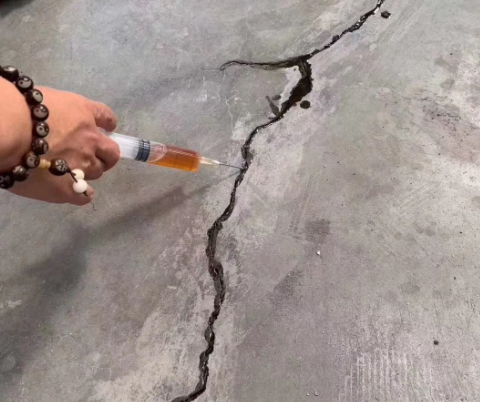 雄关区混凝土裂缝修补技术详解​